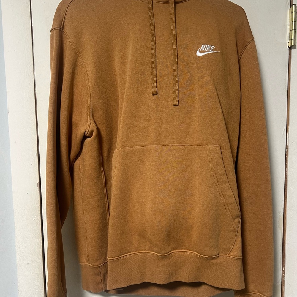 Two piece Nike Sweatshirt/ sweat pants worn once medium